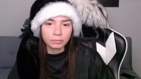 Alex online show from December 9, 2024, 2:24 am