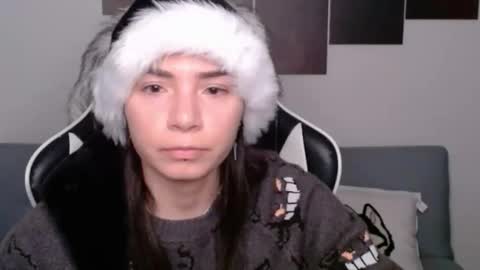 Alex online show from December 17, 2024, 1:18 am