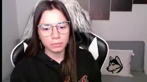 Alex online show from September 17, 2025, 2:02 am