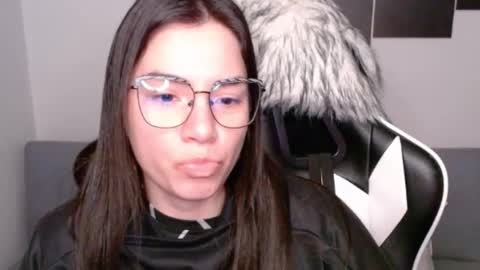 Alex online show from September 24, 2025, 2:15 am