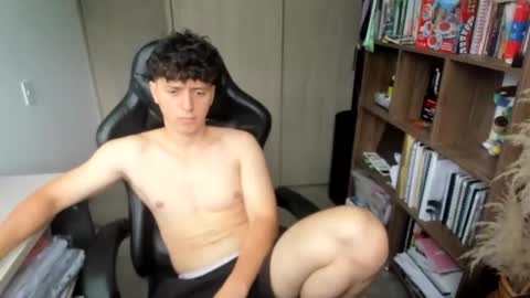 wolker_allan online show from December 13, 2025, 7:53 pm