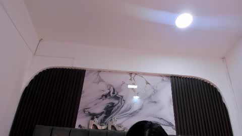 wonderkloe_ online show from June 14, 2026, 2:24 am