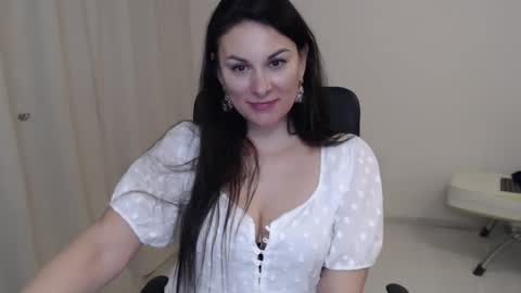wonderr_woman online show from January 31, 2025, 1:43 am