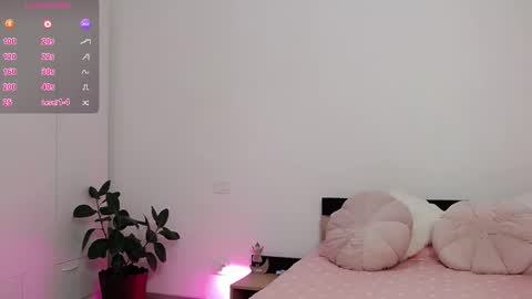 Amalia online show from October 4, 2025, 5:00 pm