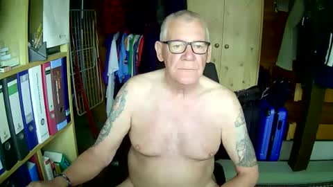 Always Horny online show from June 2, 2026, 11:01 am