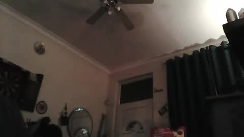 woodburner12 online show from April 5, 2026, 1:36 am