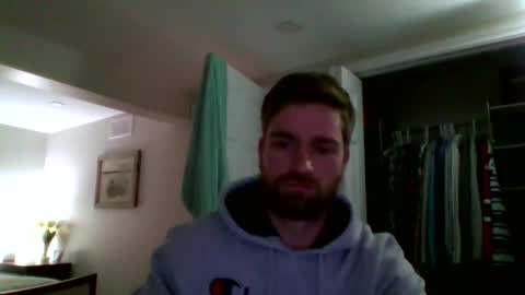 woodeee77 online show from January 11, 2026, 3:33 am