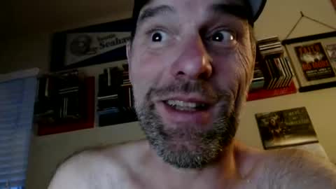 Snapshot of woodiesays chatting on October 11, 2025, 1:49 am WoodieSays online show from October 11, 2025, 1:49 am