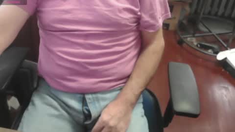 woodworker6473 online show from September 29, 2025, 12:43 pm