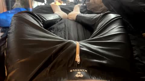 Horny Leather Lad leather rubber online show from September 25, 2025, 1:15 pm