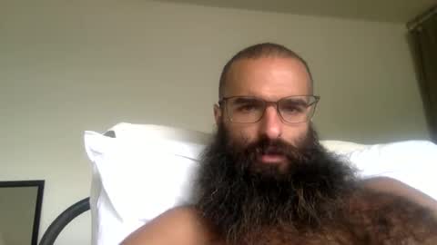 woof_wolf37 online show from April 27, 2026, 3:32 pm
