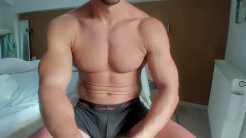 Snapshot of woolfiie chatting on October 18, 2025, 7:53 am Wolfie online show from October 18, 2025, 7:53 am