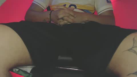 Woondeer online show from September 30, 2025, 2:27 am