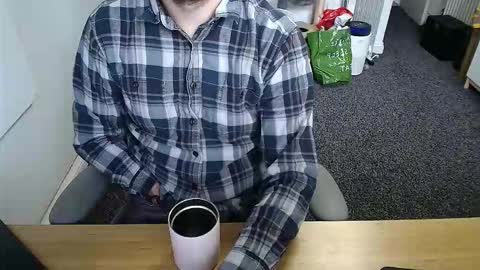 Wooyay online show from October 17, 2025, 8:28 am