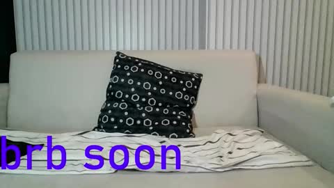 Snapshot of wooziemoo325 chatting on February 17, 2026, 1:24 am Steve Brand online show from February 17, 2026, 1:24 am