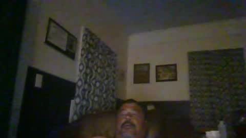 Snapshot of woperator12 chatting on May 19, 2026, 1:22 am woperator12 online show from May 19, 2026, 1:22 am
