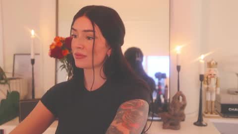 Snapshot of worshipbrielle chatting on December 3, 2024, 12:02 am Brielle online show from December 3, 2024, 12:02 am