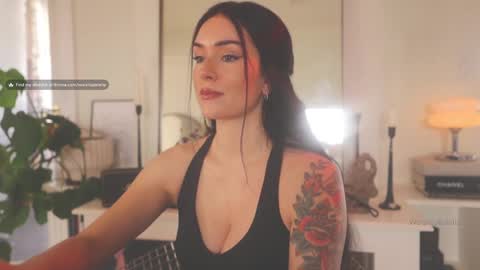 Snapshot of worshipbrielle chatting on January 2, 2025, 10:11 pm Brielle online show from January 2, 2025, 10:11 pm