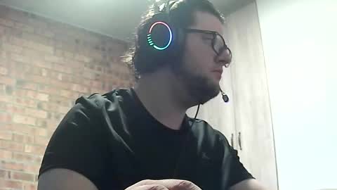 worsie online show from November 9, 2025, 4:27 pm