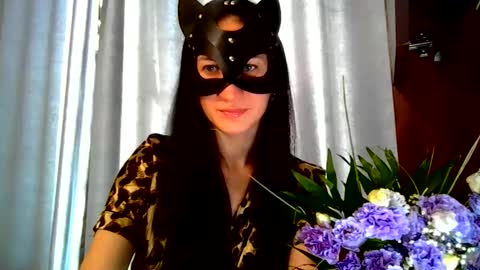 wow_dream_girl_ online show from September 14, 2025, 6:45 am