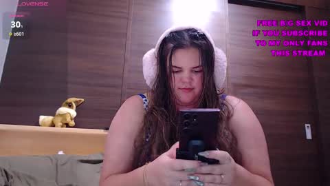 Kaitlyn xx online show from November 26, 2025, 11:00 am