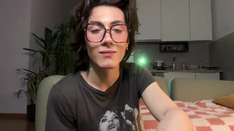 Glen online show from March 29, 2026, 5:02 pm