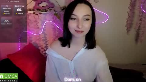 Sue online show from March 11, 2026, 5:19 pm