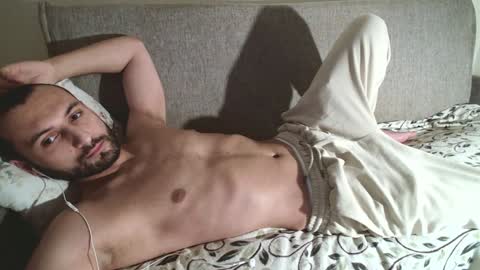 Snapshot of wowmichael69 chatting on December 9, 2024, 2:28 pm Josy online show from December 9, 2024, 2:28 pm