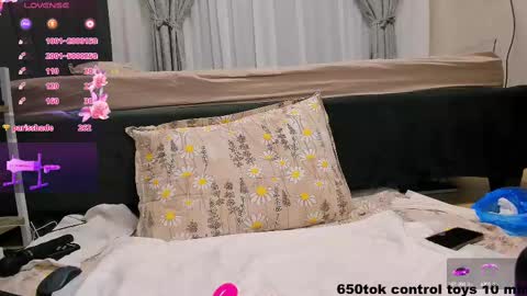 Snapshot of wowsquirt chatting on March 7, 2025, 6:46 am              online show from March 7, 2025, 6:46 am