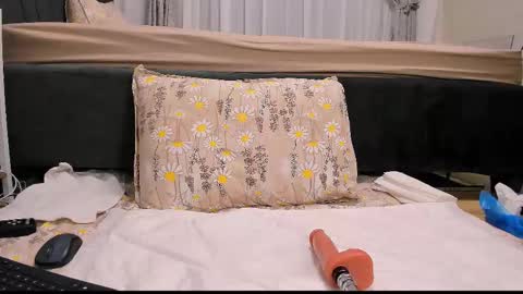 Snapshot of wowsquirt chatting on March 11, 2025, 6:32 am              online show from March 11, 2025, 6:32 am