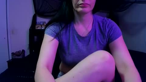 Crystal Lake online show from June 10, 2026, 5:18 am
