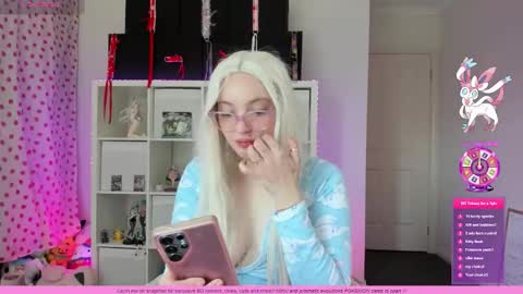 Wren Valentine online show from September 25, 2025, 11:52 pm