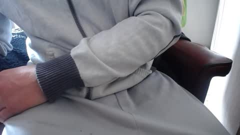 wrix online show from October 23, 2025, 11:20 am