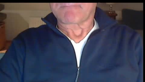 Snapshot of wuki123 chatting on December 3, 2025, 5:55 pm Wuki online show from December 3, 2025, 5:55 pm