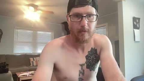 Snapshot of wuthole chatting on October 5, 2025, 7:56 pm wuthole online show from October 5, 2025, 7:56 pm