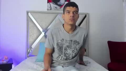 wyatt online show from November 26, 2025, 11:33 am