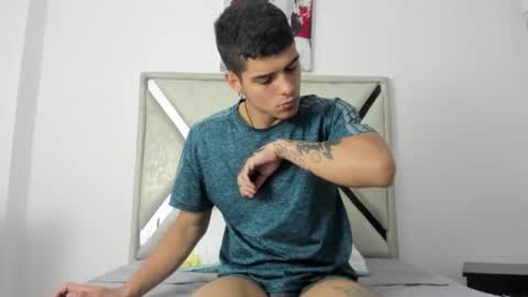 wyatt online show from December 2, 2025, 1:05 pm