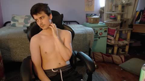 Wyatt online show from October 17, 2025, 6:21 pm