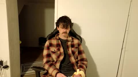 Wyatt online show from April 30, 2026, 6:03 pm