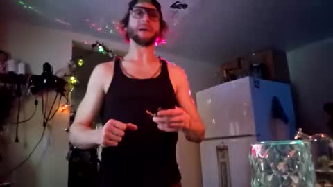 Snapshot of wyiatt_unknown chatting on March 18, 2026, 11:24 am wyiatt online show from March 18, 2026, 11:24 am