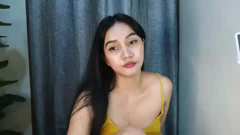 x1sin4h3y online show from February 5, 2026, 5:45 am