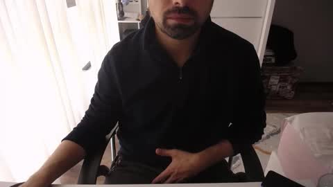 Snapshot of x_____0_____x chatting on October 17, 2025, 10:51 am Mr. Lonely online show from October 17, 2025, 10:51 am