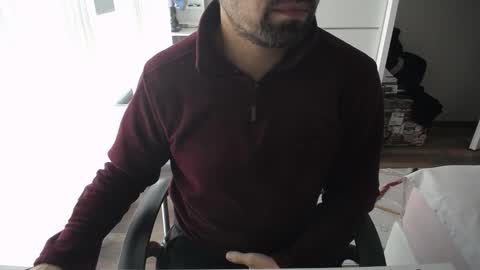 Snapshot of x_____0_____x chatting on October 21, 2025, 11:44 am Mr. Lonely online show from October 21, 2025, 11:44 am