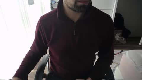 Snapshot of x_____0_____x chatting on October 22, 2025, 10:37 am Mr. Lonely online show from October 22, 2025, 10:37 am