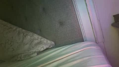 Mariah  online show from November 27, 2025, 6:15 am