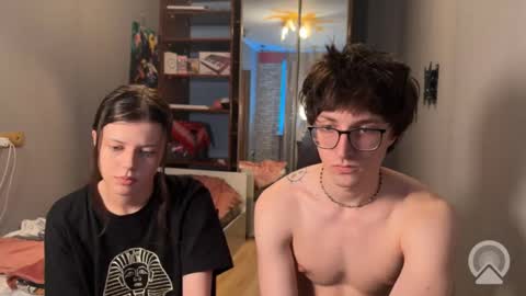 Philipp and Este online show from January 16, 2026, 9:08 pm