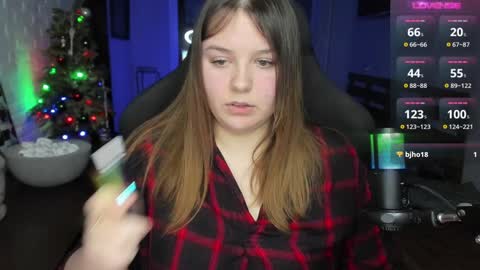 Snapshot of x_nirvana_x chatting on January 30, 2025, 12:50 am LOVE NERDS ONLY online show from January 30, 2025, 12:50 am