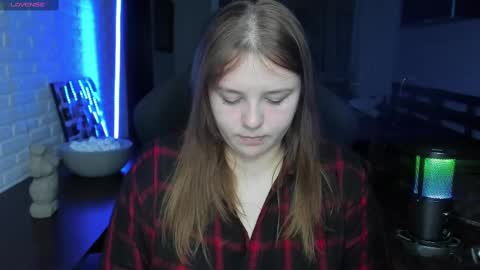 Snapshot of x_nirvana_x chatting on March 4, 2025, 3:11 am LOVE NERDS ONLY online show from March 4, 2025, 3:11 am