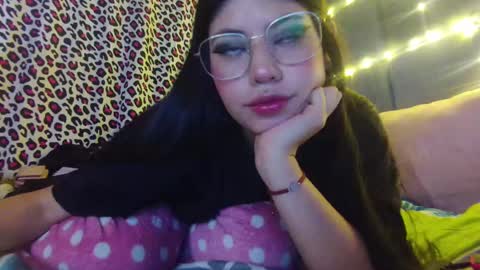 Snapshot of x_nyokoo chatting on January 28, 2025, 3:04 am My other accont x nyoko online show from January 28, 2025, 3:04 am