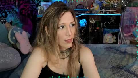 Snapshot of xaevynne chatting on June 6, 2026, 4:17 am Xaevynne Sometimes Milla Milla The Cute as a Buttom Brunette online show from June 6, 2026, 4:17 am